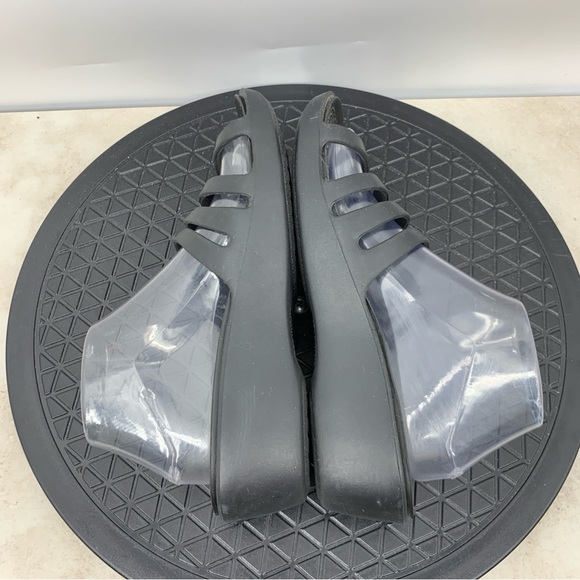 Crocs Rhonda Wedge Sandals‎ Women Size 9 Shoes Black Flip Flops Heel Rubber - Picture 6 of 8